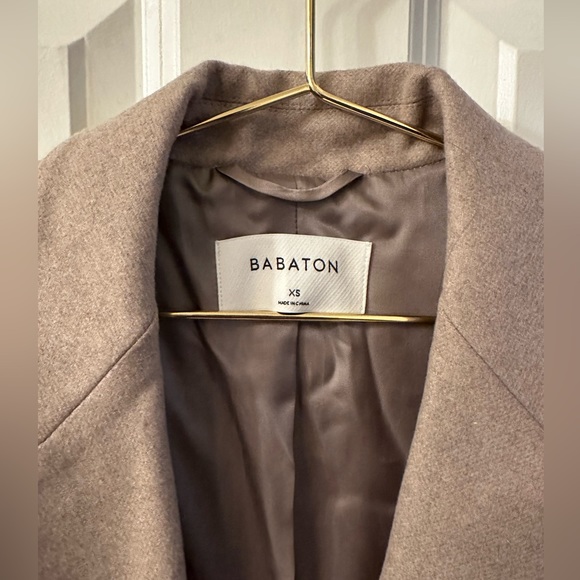 ARITZIA Babaton Oversized Blazer - Picture 2 of 4